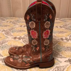 Macey Bean cowgirl Boots